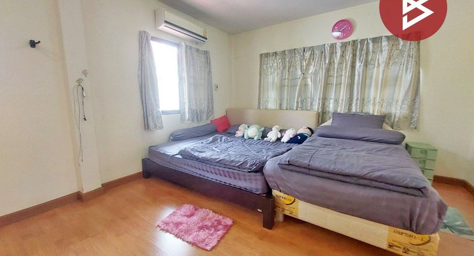 Haus zur Miete und zum Kauf mit 3 Zimmer in Phra Samut Chedi, Samut Prakan