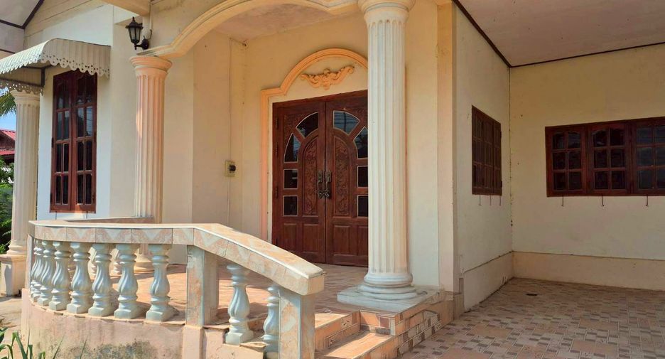 For sale 3 bedrooms house in Loeng Nok Tha, Yasothon