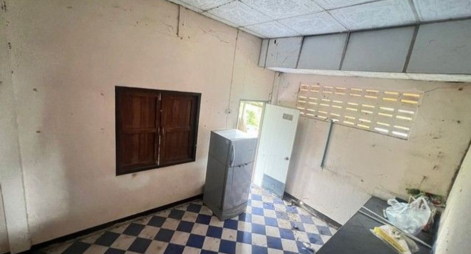 À vendre 1 chambre maison à Si Rattana, Sisaket