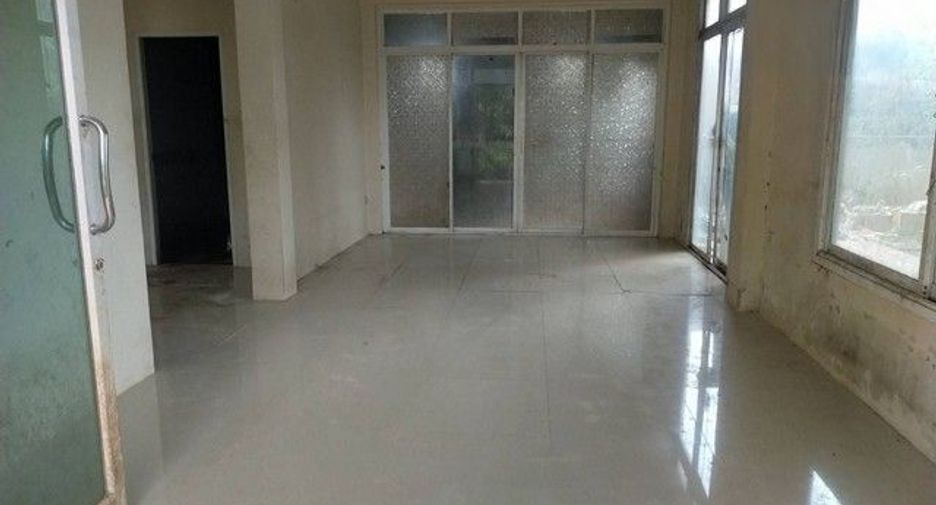 Haus zum Kauf mit 3 Zimmer in Chok Chai, Nakhon Ratchasima