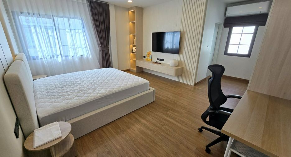 Haus zur Miete mit 4 Zimmer in Bang Phli, Samut Prakan