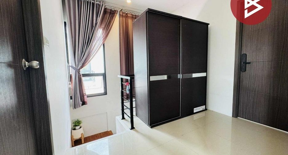 出售 4 卧室 独立屋 在 Khlong Luang, Pathum Thani