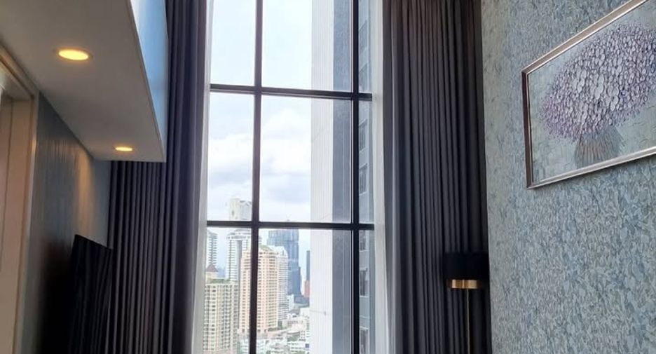 Condo en alquiler de 1 habitaciones en Sathon, Bangkok