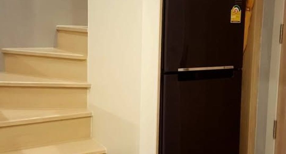 Condo en alquiler de 1 habitaciones en Sathon, Bangkok