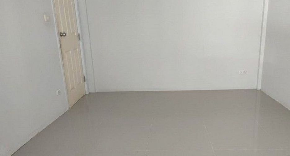 Casa en venta de 2 habitaciones en Pluak Daeng, Rayong