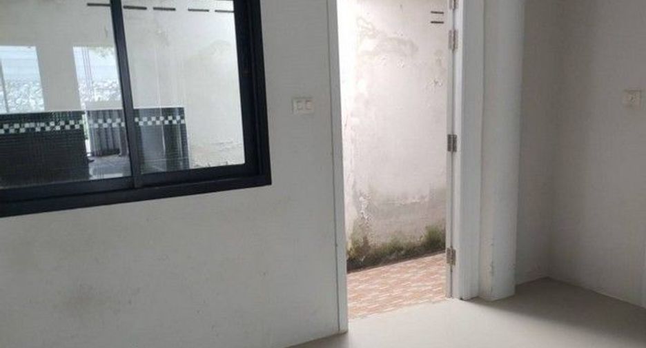 Casa en venta de 2 habitaciones en Pluak Daeng, Rayong