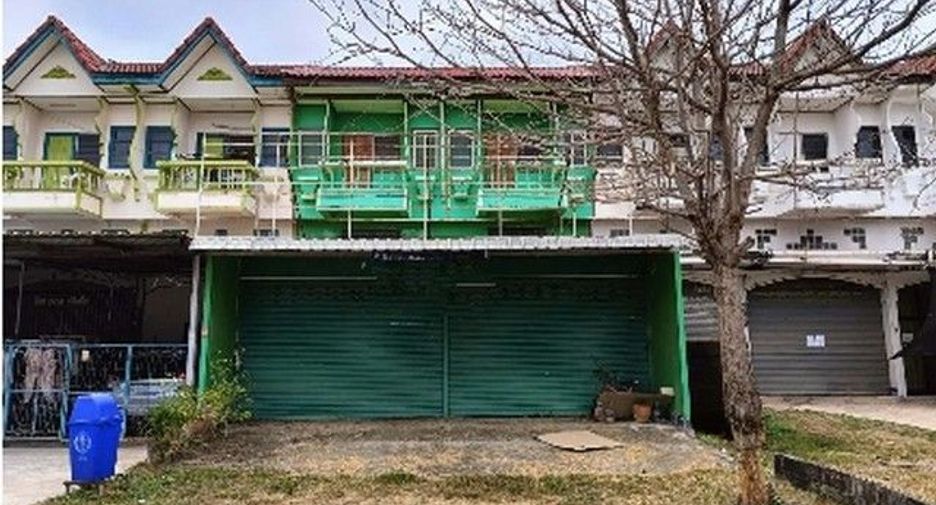 For sale 1 bed retail Space in Mueang Uttaradit, Uttaradit