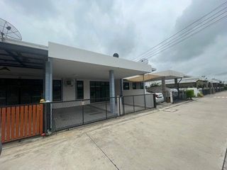 出售 2 卧室 独立屋 在 Ban Khai, Rayong