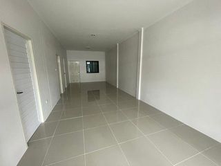 出售 2 卧室 独立屋 在 Ban Khai, Rayong