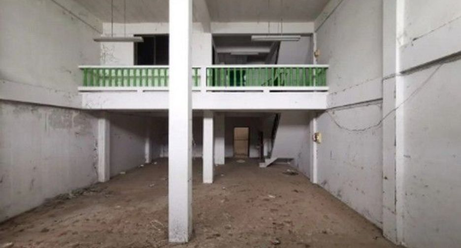 For sale 1 bed retail Space in Nong Bua Daeng, Chaiyaphum