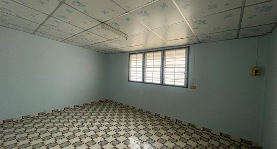 For sale 2 bedrooms townhouse in Ban Khai, Rayong