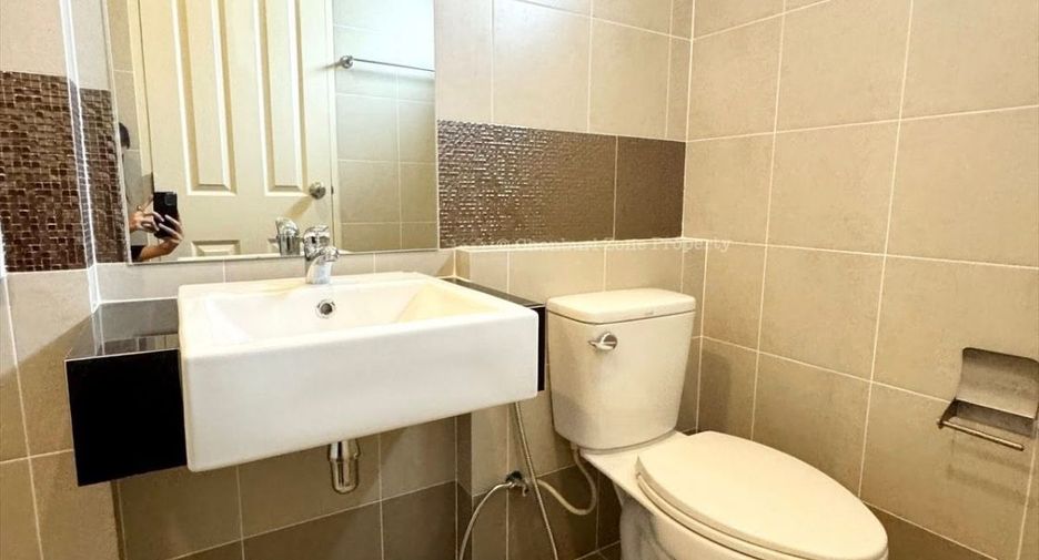 Haus zum Kauf mit 3 Zimmer in Si Racha, Chonburi