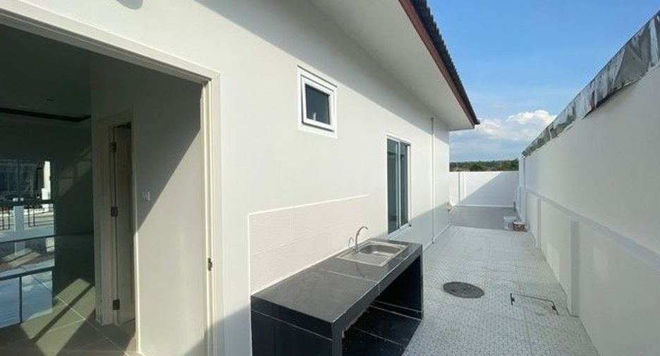 For sale 3 ベッドルーム house in Ban Khai, Rayong