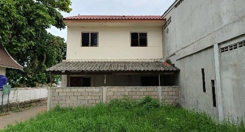 For sale 1 bed retail Space in Chae Hom, Lampang