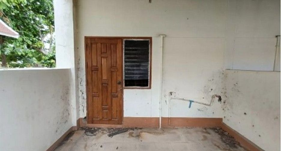 For sale 1 bed retail Space in Chae Hom, Lampang