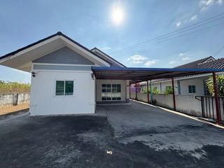 Haus zum Kauf mit 2 Zimmer in Ban Khai, Rayong
