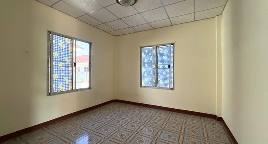 Haus zum Kauf mit 2 Zimmer in Ban Khai, Rayong