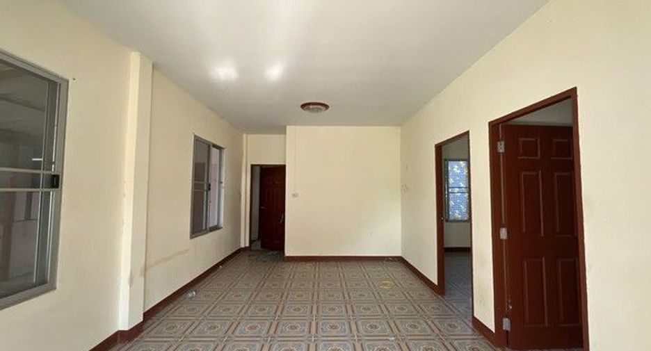 Haus zum Kauf mit 2 Zimmer in Ban Khai, Rayong