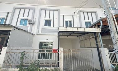 For sale 3 bedrooms townhouse in Bang Yai, Nonthaburi