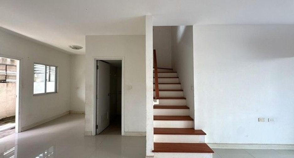 For sale 3 bedrooms townhouse in Bang Yai, Nonthaburi