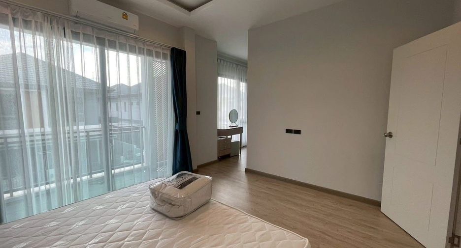 For rent 3 bedrooms house in Bang Lamung, Chonburi