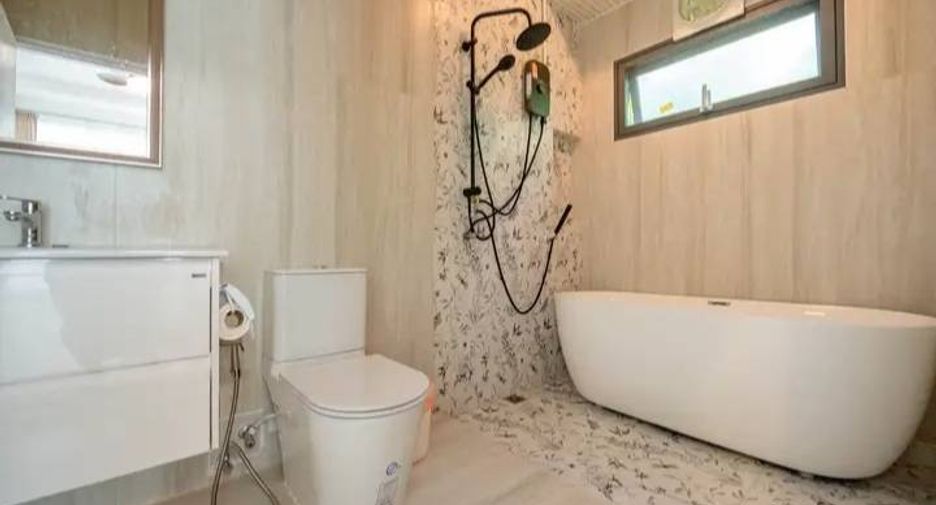 For rent 3 bedrooms villa in Thalang, Phuket