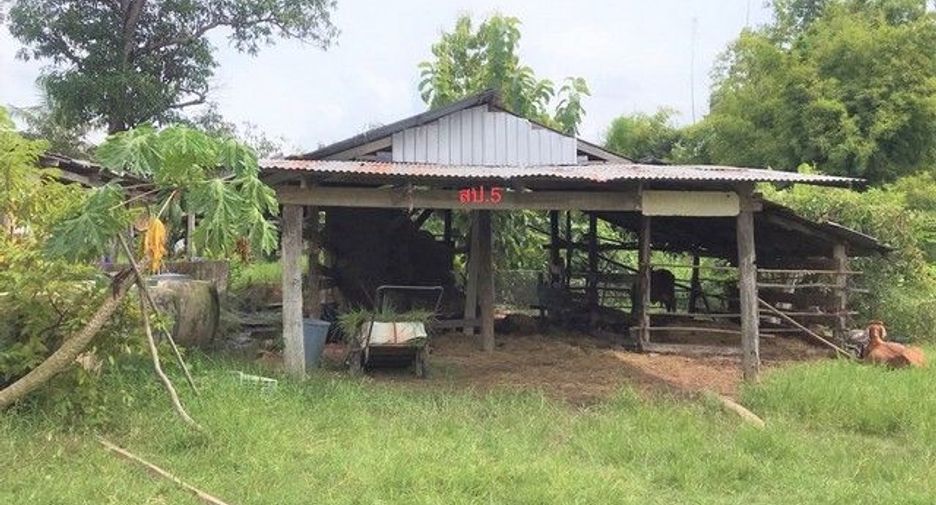 For sale 2 bedrooms house in Mueang Amnat Charoen, Amnat Charoen