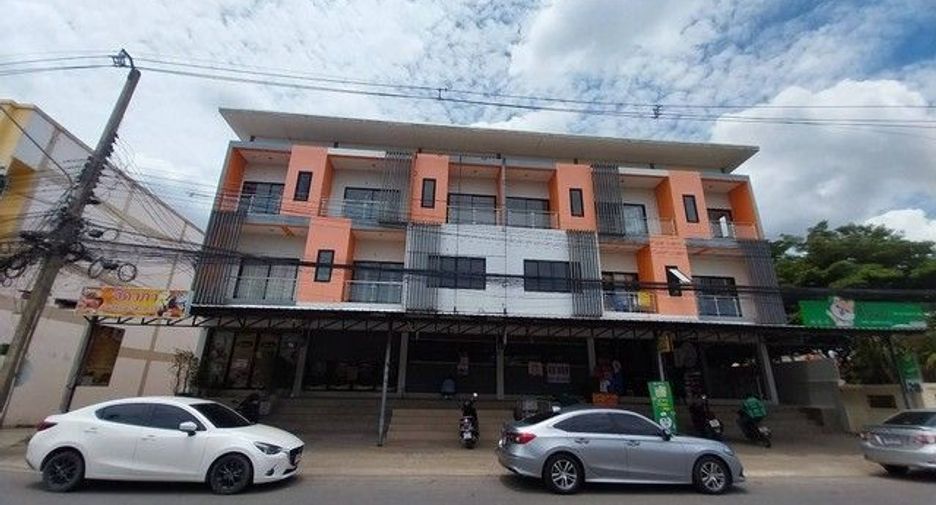 For sale 4 bedrooms retail Space in Nong Bua Daeng, Chaiyaphum