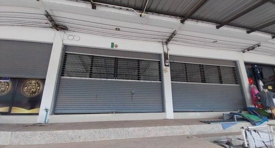 For sale 4 bedrooms retail Space in Nong Bua Daeng, Chaiyaphum