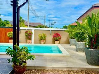 À louer 3 chambres villa à Bang Lamung, Chonburi