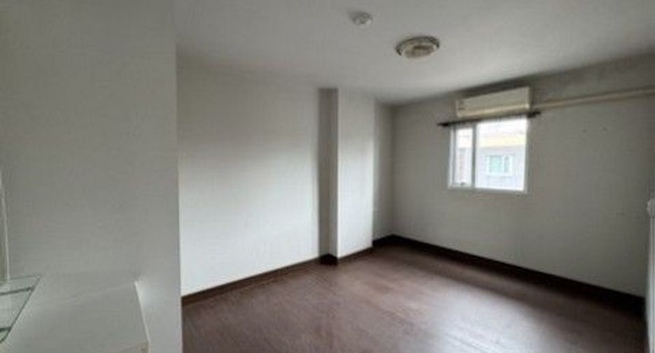 For sale 1 bed condo in Bang Na, Bangkok