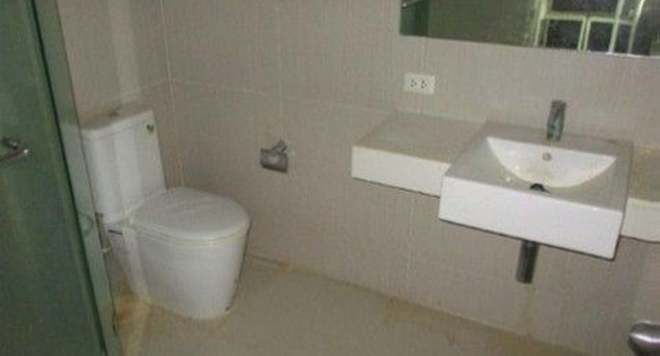 For sale 1 bed condo in Bang Kapi, Bangkok