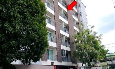 À vendre 1 chambre condo à Huai Khwang, Bangkok