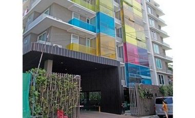 For sale 1 bed condo in Huai Khwang, Bangkok