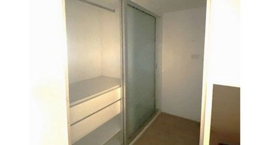 For sale 1 bed condo in Huai Khwang, Bangkok