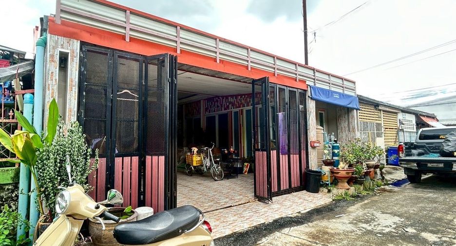 出售 3 卧室 联排别墅 在 Chok Chai, Nakhon Ratchasima