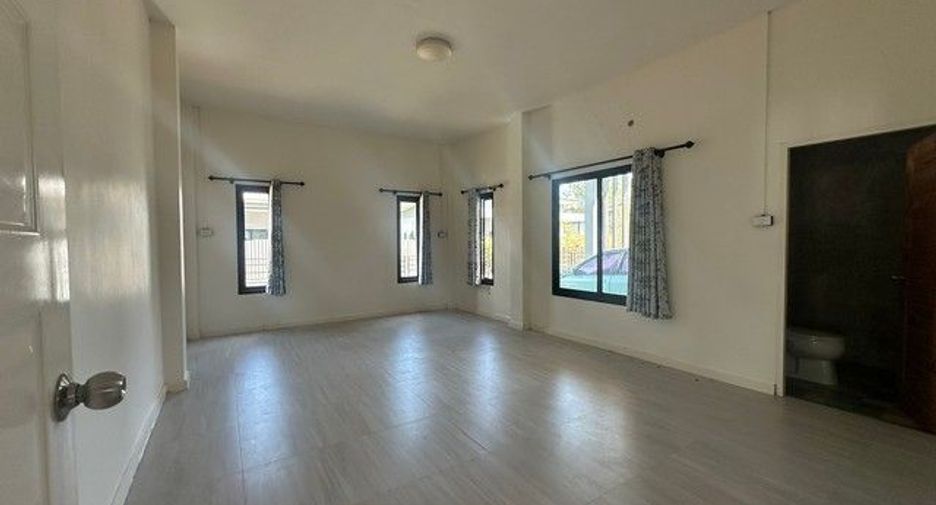 Casa en venta de 2 habitaciones en Ongkharak, Nakhon Nayok