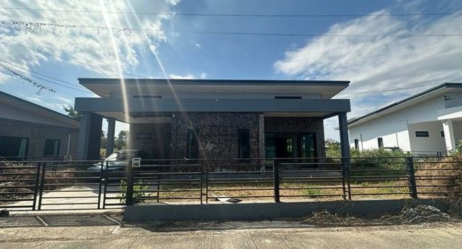 Casa en venta de 2 habitaciones en Ongkharak, Nakhon Nayok