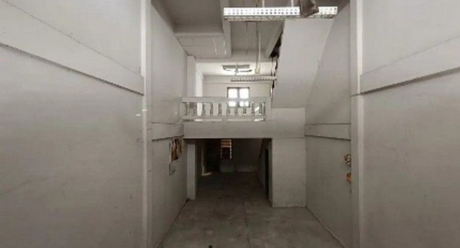 For sale 1 bed retail Space in Khok Samrong, Lopburi