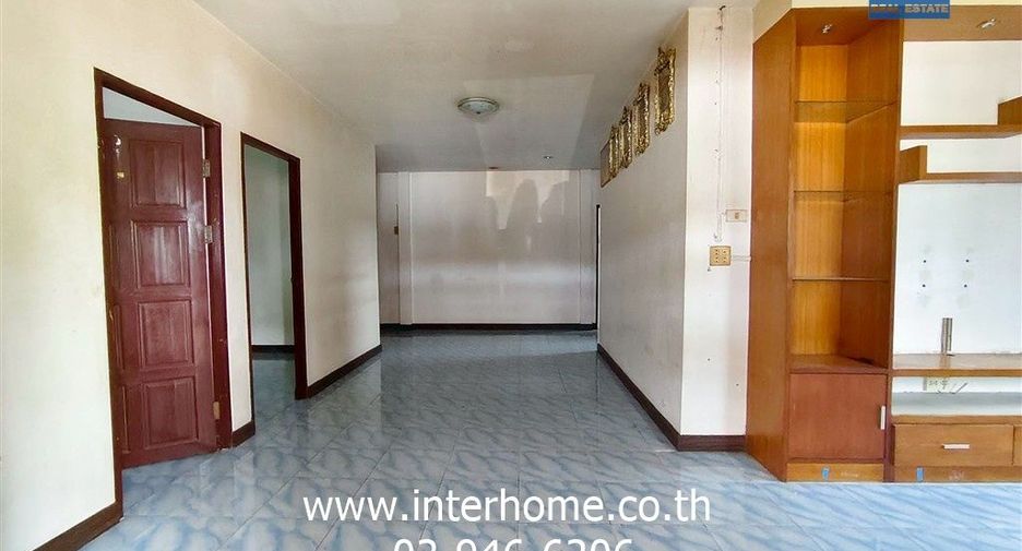 Casa en venta de 3 habitaciones en Krathum Baen, Samut Sakhon
