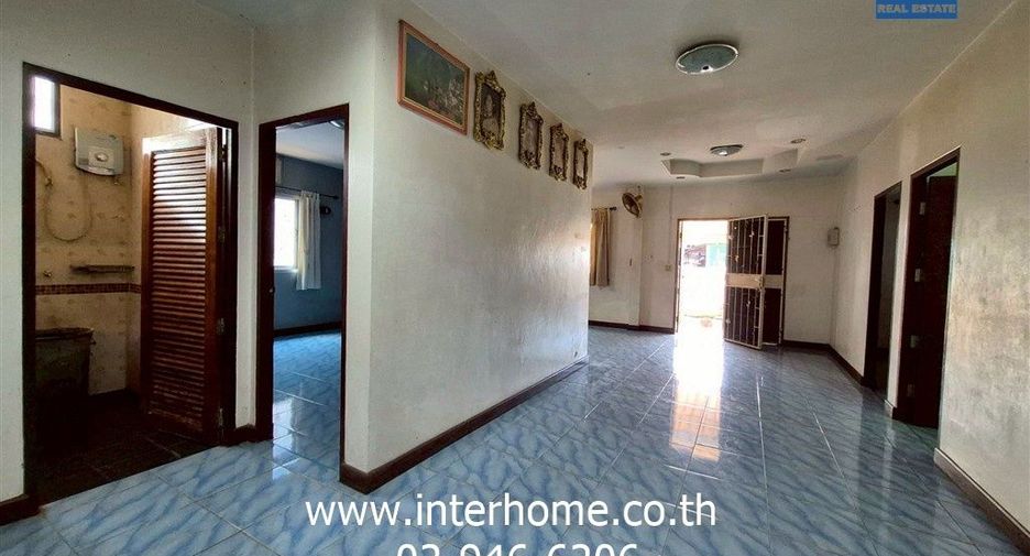 Casa en venta de 3 habitaciones en Krathum Baen, Samut Sakhon