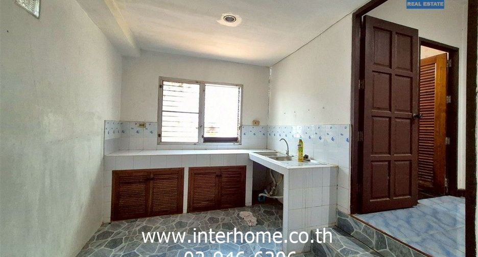 Casa en venta de 3 habitaciones en Krathum Baen, Samut Sakhon