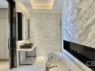 Condo en venta de 2 habitaciones en Khlong San, Bangkok