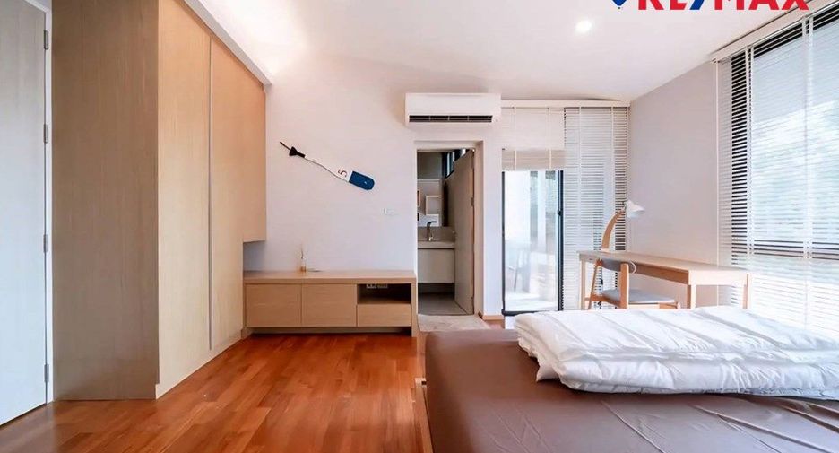 For sale 3 bedrooms house in Sattahip, Chonburi