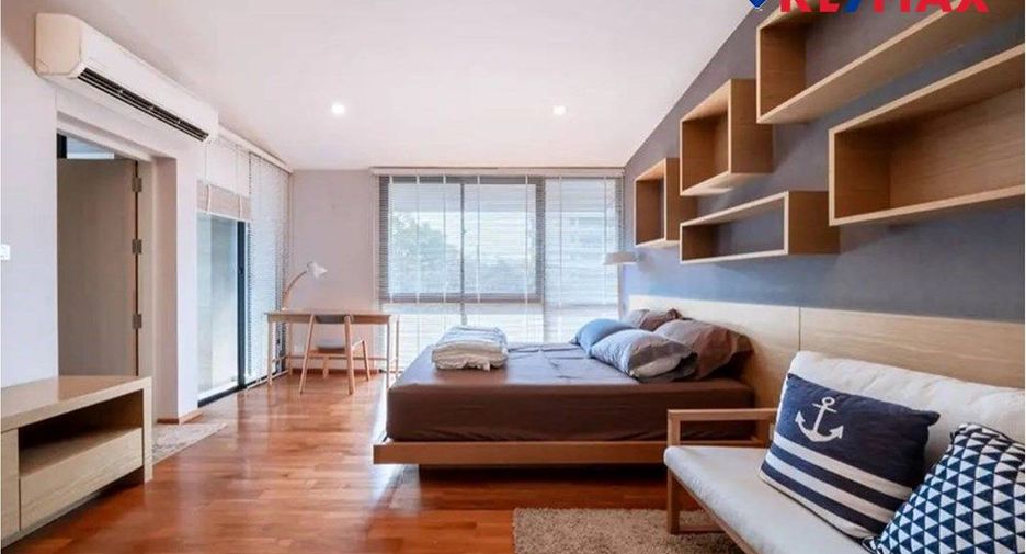 For sale 3 bedrooms house in Sattahip, Chonburi