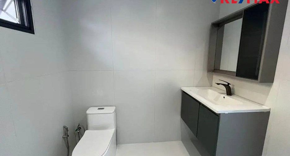 À vendre 5 chambres maison à Bang Lamung, Chonburi