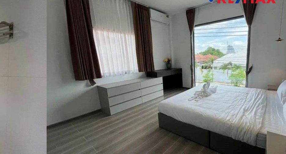 À vendre 5 chambres maison à Bang Lamung, Chonburi