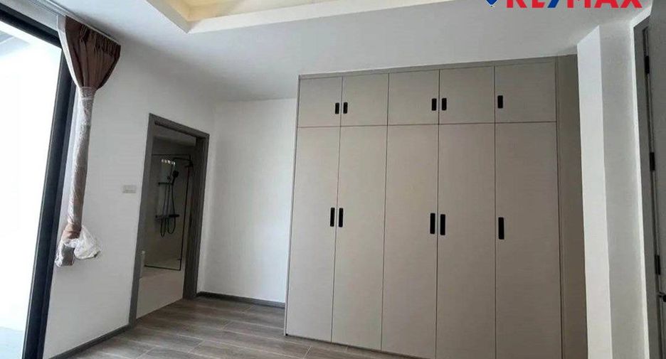 À vendre 5 chambres maison à Bang Lamung, Chonburi