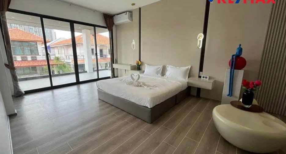 À vendre 5 chambres maison à Bang Lamung, Chonburi