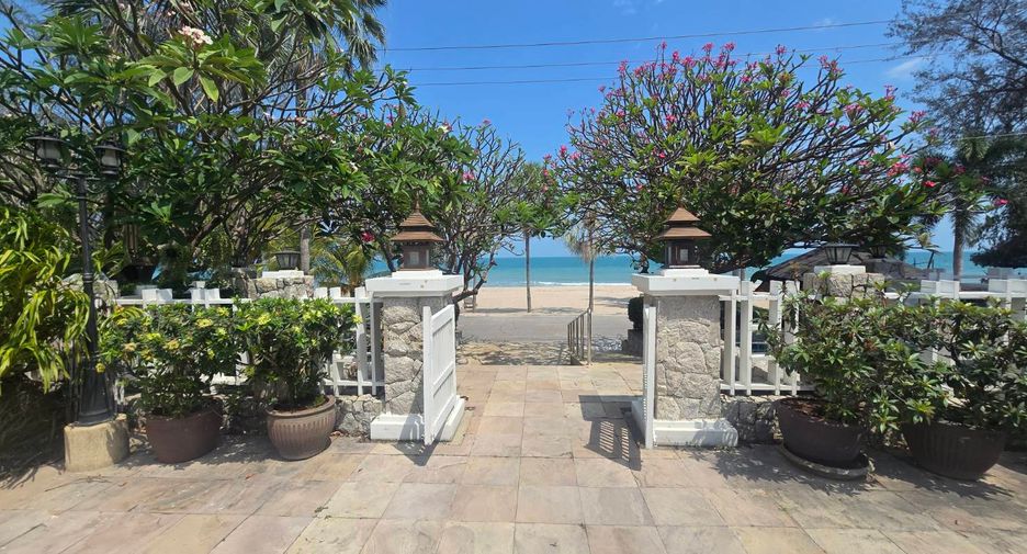 For sale 2 bedrooms condo in Cha Am, Phetchaburi